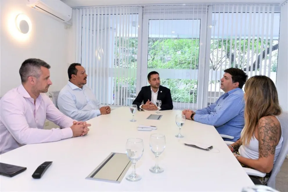 Comodoro fortalece vínculos con empresarios nacionales
