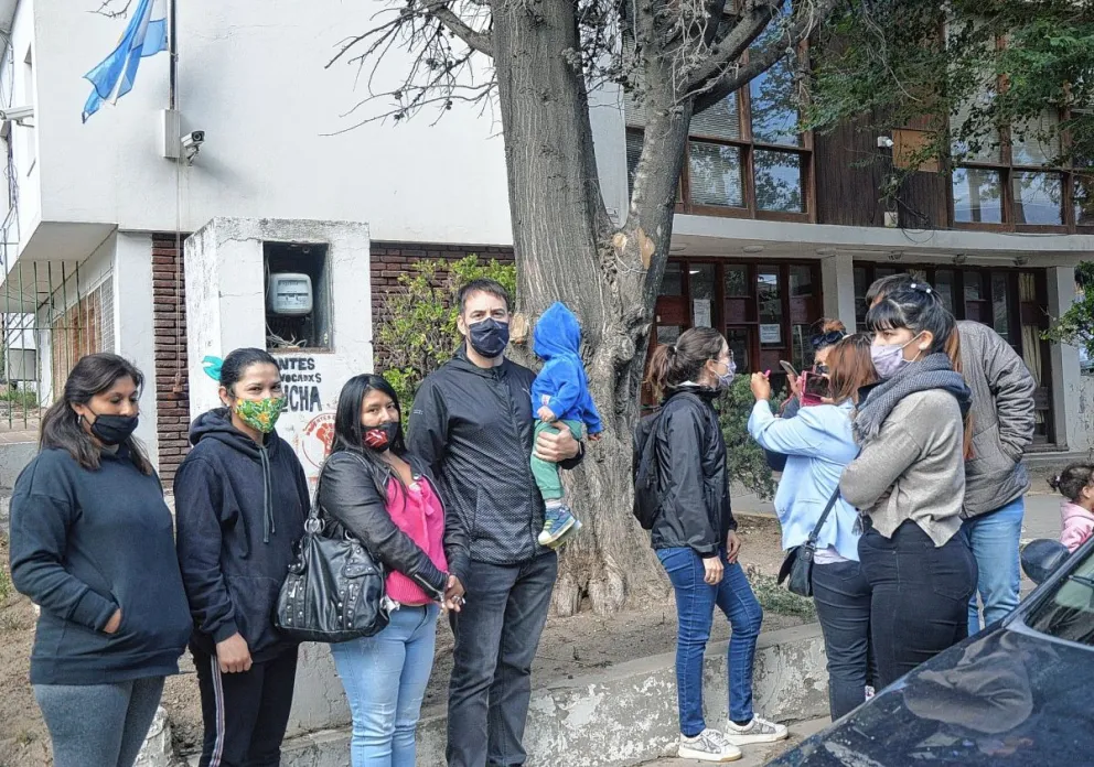 Un turno del Jardín 463 aún no tiene clases por falta de porteros