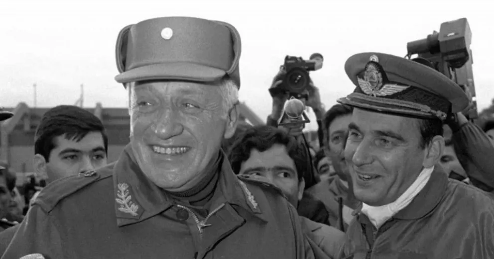 La causa Malvinas significa mucho más que una "borrachera" de Galtieri