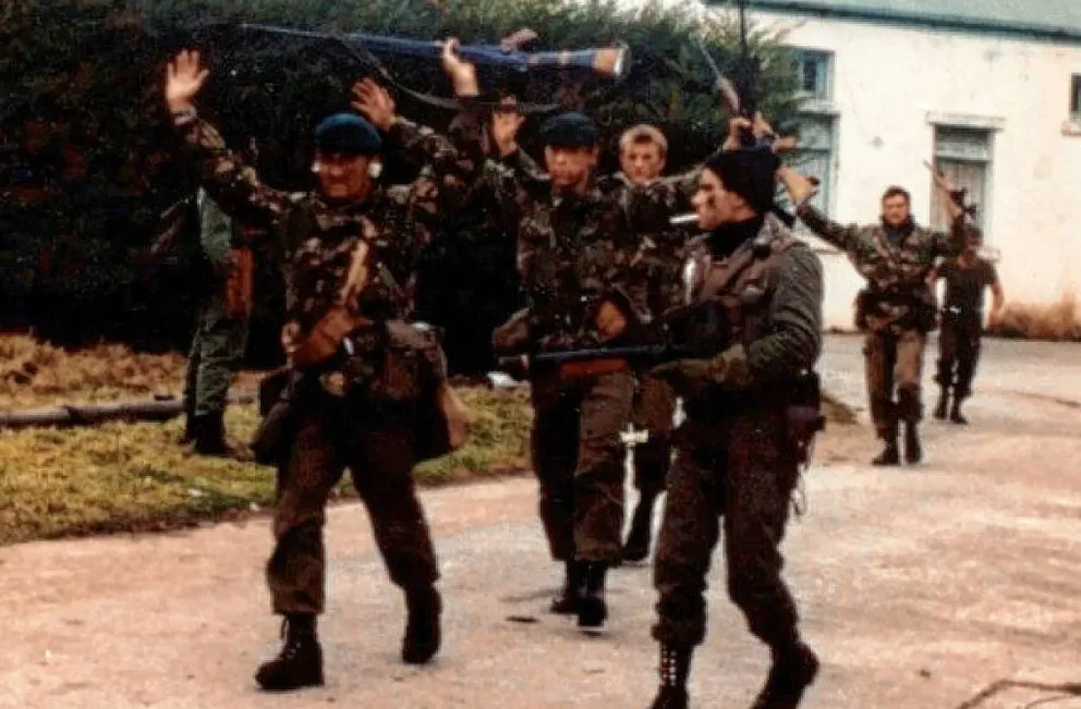 Ante el desembarco argentino los británicos apelaron a apagar el faro y rezar para que hubiera mal clima