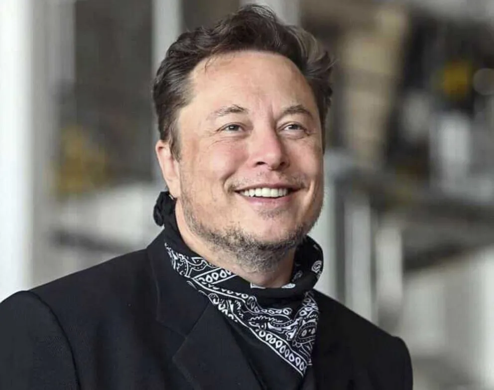 Advierten que Elon Musk planea despedir a gran parte de los empleados de Twitter