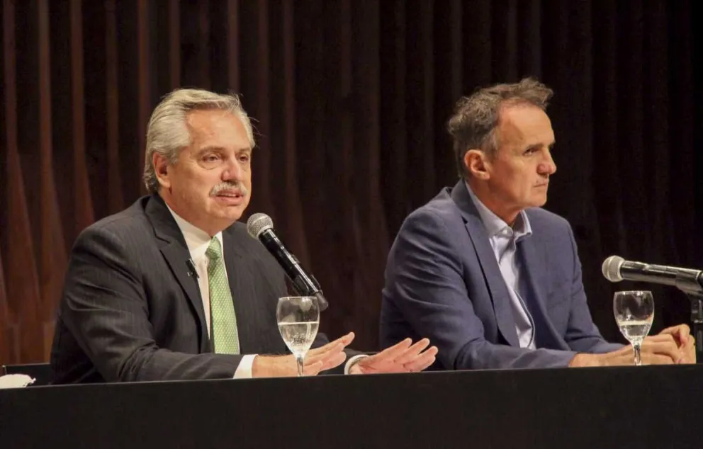 El presidente enviará al Congreso un proyecto para ampliar las licencias por maternidad y paternidad