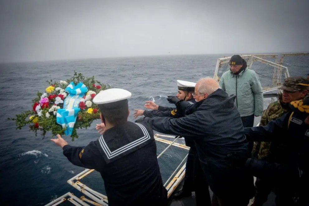 Rindieron homenaje a los caídos en el hundimiento del crucero General Belgrano, a 40 años de la guerra de Malvinas