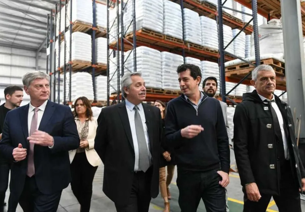 Alberto Fernández: "Estoy preparado para cuando venga la invasión de platos voladores, es la única que falta"