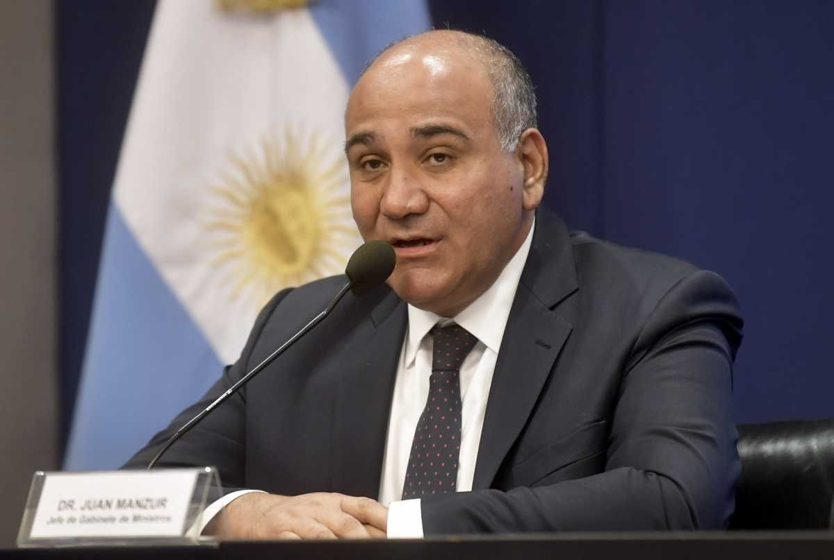 El Gobierno apunta a que Manzur pida licencia y acompañe el último tramo de la gestión del presidente