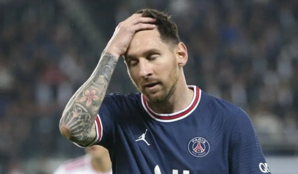 Messi sufrió una nueva lesión y está en duda para el próximo partido del PSG