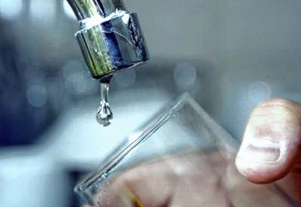 Hoy cortan el agua en todo Comodoro 