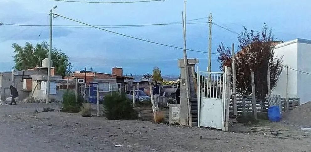 Sangriento resultado de una pelea entre ebrios en Trelew: asesinaron a un hombre a puñaladas